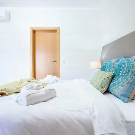 Lux W/pool Seaside Prainha Algarve *